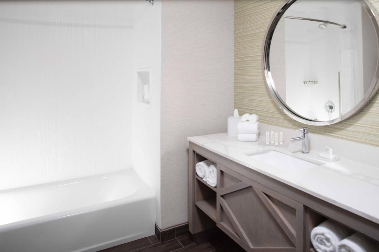 Courtyard By Marriott Jekyll Island Hotel Ngoại thất bức ảnh